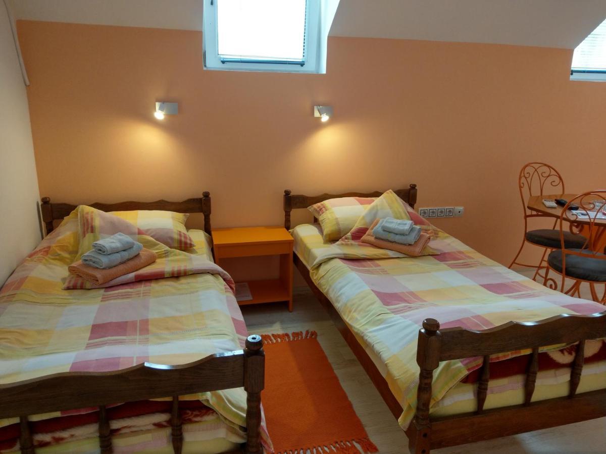Apartment Harmonija אפטין מראה חיצוני תמונה